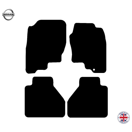 Nissan Navara 2005-2010 Car Floor Mat Set