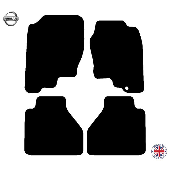 Nissan Navara Double Cab 2005-2010 Car Floor Mat Set